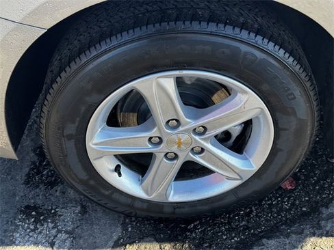 Used 2024 Chevrolet Malibu LT image 12