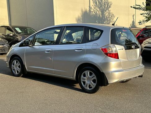 Used 2011 Honda Fit image 3