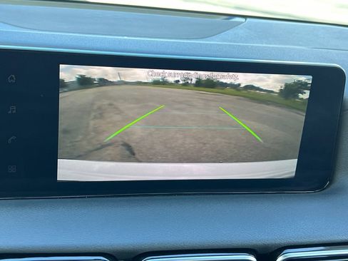 Certified 2026 Nissan Sentra SR w/ Floor Mat Package FWD image 9