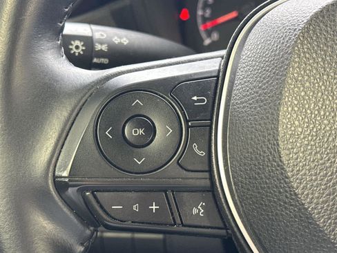 Used 2021 Toyota Corolla SE w/ Carpet Mat Package (TMS) image 24