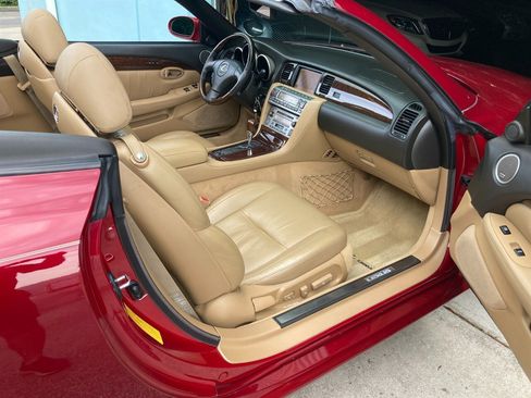 Used 2008 Lexus SC 430 Convertible RWD image 17