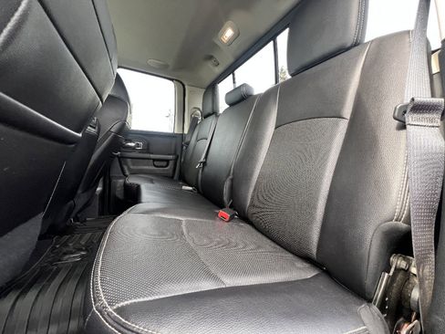 Used 2016 RAM 1500 Laramie w/ Convenience Group image 33