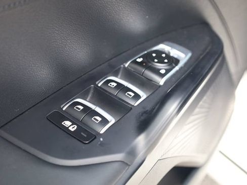 Used 2025 Kia K5 LXS FWD image 18