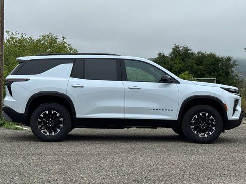 New 2026 Chevrolet Traverse Z71 AWD/4WD image 3