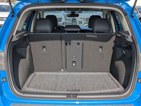 New 2026 Volkswagen Taos SEL image 13