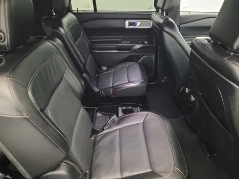 Used 2020 Ford Explorer Limited AWD/4WD image 19