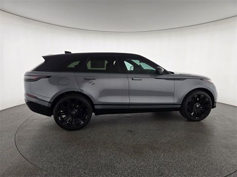 New 2026 Land Rover Range Rover Velar Dynamic SE image 9