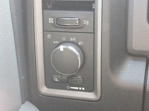 Used 2016 RAM 2500 Tradesman w/ Power & Remote Entry Group image 10