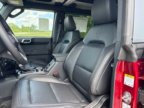 New 2026 Ford Bronco Badlands AWD/4WD image 14