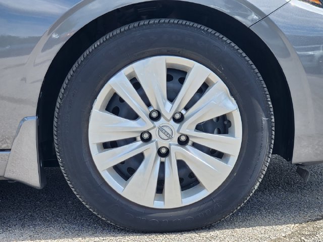 Used 2024 Nissan Sentra S FWD image 10