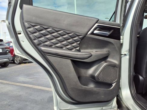 Used 2022 Mitsubishi Outlander SEL image 21