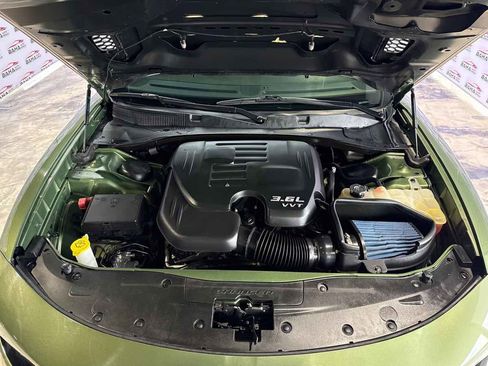 Used 2021 Dodge Charger SXT w/ Blacktop Package image 60