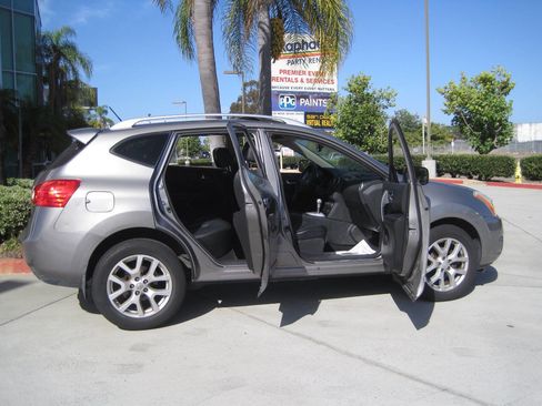 Used 2012 Nissan Rogue SL FWD image 13