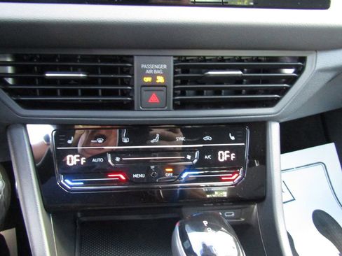 New 2026 Volkswagen Jetta Sport FWD image 17