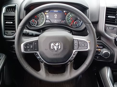 Used 2025 RAM 1500 Big Horn AWD/4WD image 25