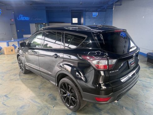 Used 2017 Ford Escape Titanium w/ Canadian Touring Package AWD/4WD image 12
