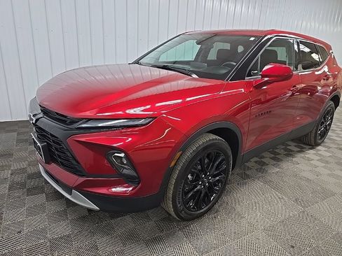 Used 2023 Chevrolet Blazer LT w/ LPO, Black Sport Package AWD/4WD image 8