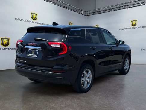 Used 2022 GMC Terrain SLE FWD image 5