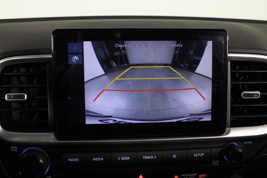 Certified 2026 Hyundai Venue SEL FWD image 31