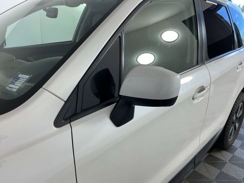 Used 2018 Subaru Forester 2.5i Premium AWD/4WD image 7