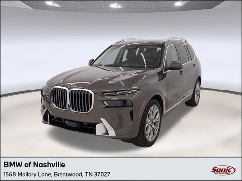 Used 2026 BMW X7 xDrive40i AWD/4WD image 1