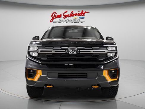Used 2025 Ford Expedition Tremor AWD/4WD image 2