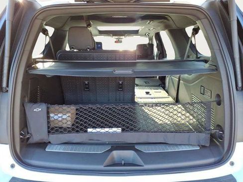 New 2026 Chevrolet Suburban High Country AWD/4WD image 6