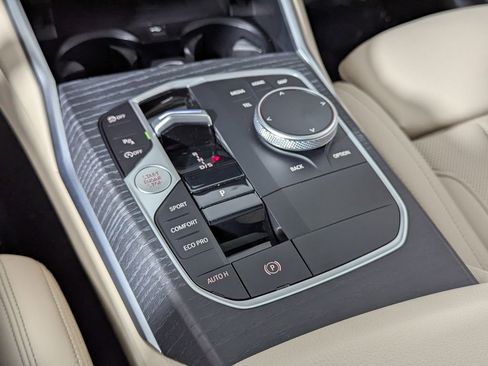 Used 2025 BMW 330i xDrive Sedan w/ M Sport Package image 36