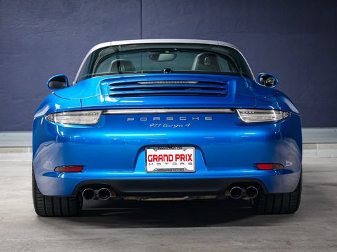 Used 2015 Porsche 911 Targa 4 AWD/4WD image 4