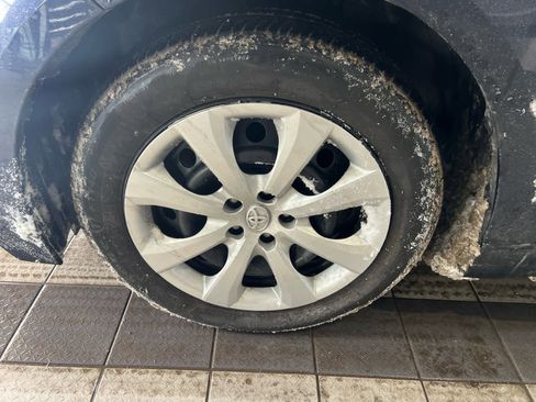 Used 2022 Toyota Corolla LE image 17