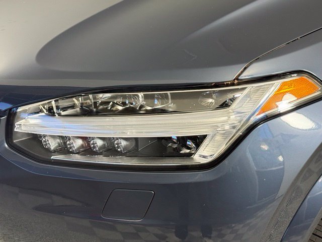 Used 2022 Volvo XC90 T6 Momentum w/ Advanced Package AWD/4WD image 12