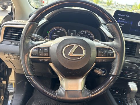 Used 2020 Lexus RX 450h AWD w/ Luxury Package image 22