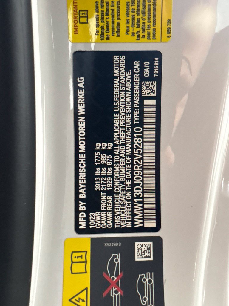 Certified 2024 MINI Cooper SE FWD image 30
