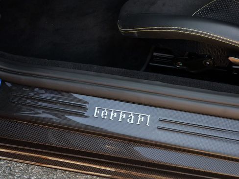 Used 2023 Ferrari 812 GTS RWD image 25