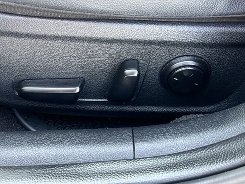 Used 2019 Kia Stinger Premium RWD image 27