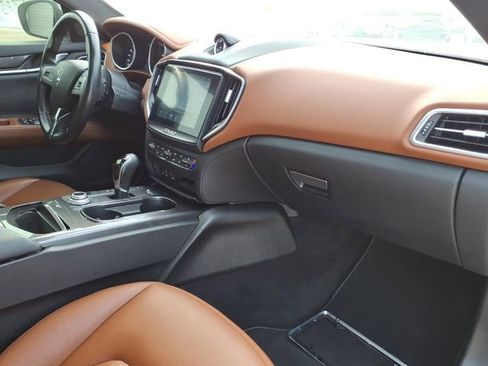 Used 2018 Maserati Ghibli S Q4 image 26