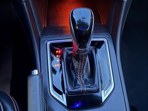 Used 2023 Subaru Crosstrek 2.5i Limited w/ Moonroof Package image 21