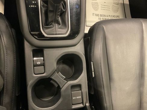 Used 2025 Subaru Forester Limited AWD/4WD image 23