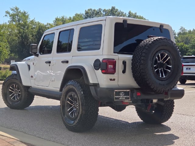 Used 2024 Jeep Wrangler Unlimited Rubicon AWD/4WD image 29