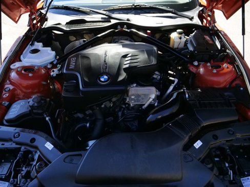 Used 2014 BMW Z4 sDrive28i image 40