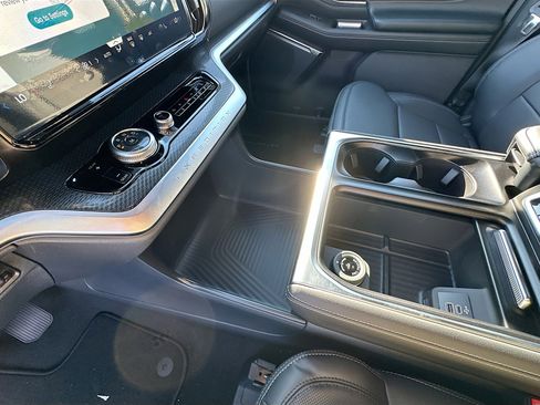 New 2026 Ford Expedition Platinum w/ Stealth Performance Package image 22