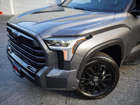 Used 2026 Toyota Tundra Limited AWD/4WD image 2