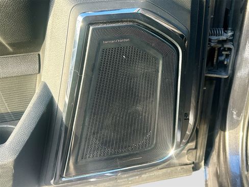 Used 2024 RAM 2500 Limited image 19