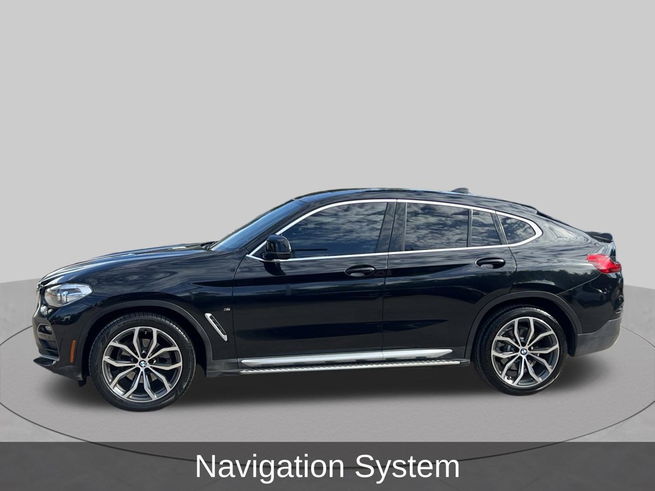 Used 2020 BMW X4 xDrive30i w/ Premium Package AWD/4WD image 2