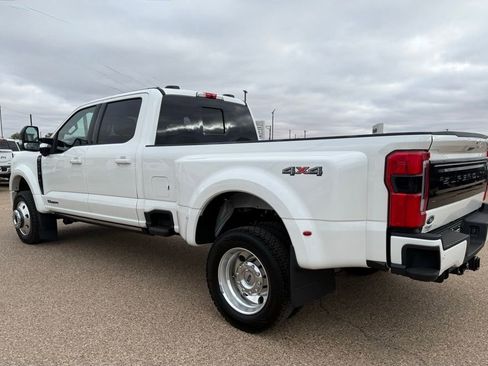 Used 2026 Ford F450 Platinum w/ Camper Package AWD/4WD image 8