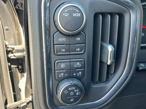 Used 2021 Chevrolet Silverado 2500 LTZ w/ LTZ Plus Package AWD/4WD image 28