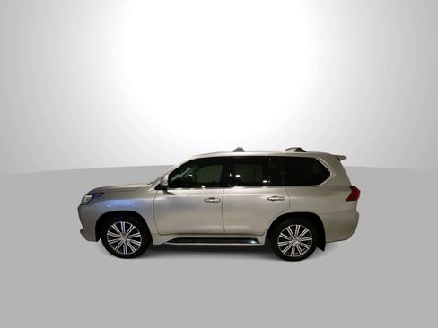 Used 2017 Lexus LX 570 4WD image 5