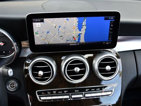 Used 2020 Mercedes-Benz C 300 4MATIC Cabriolet image 71