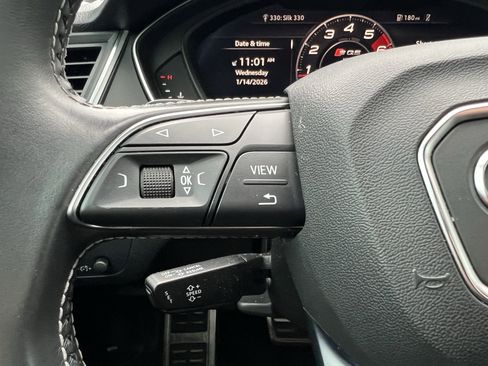 Used 2020 Audi SQ5 Premium Plus w/ Premium Plus Package image 19