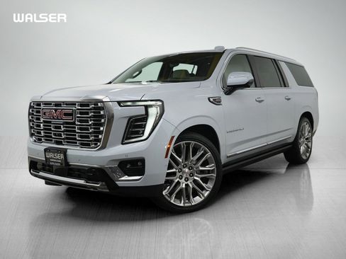 Used 2026 GMC Yukon XL Denali w/ Denali Reserve Package AWD/4WD image 1